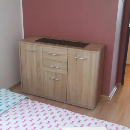 アパート Apartament W Nowej Hucie